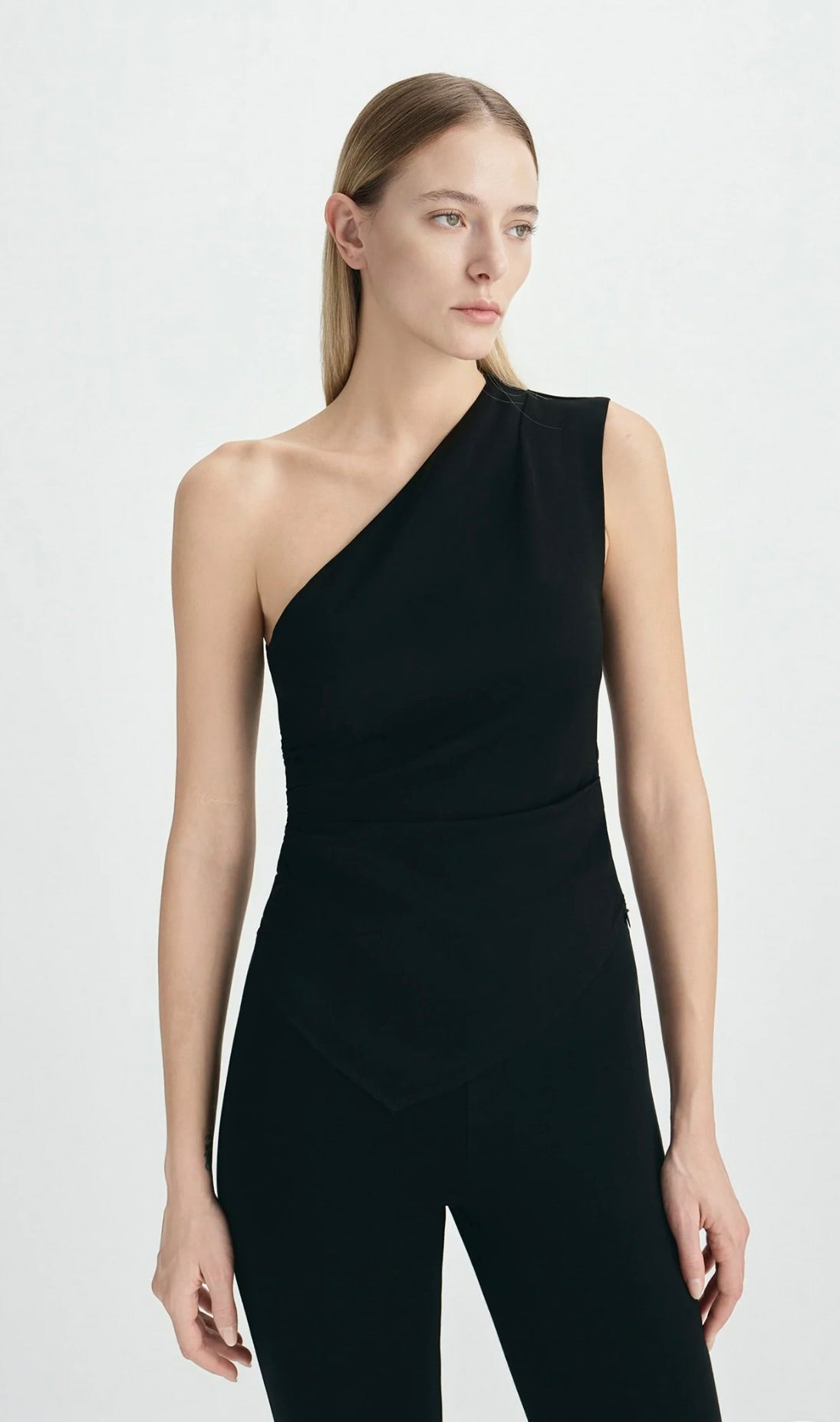 One-Shoulder Side Shirring Black Tank