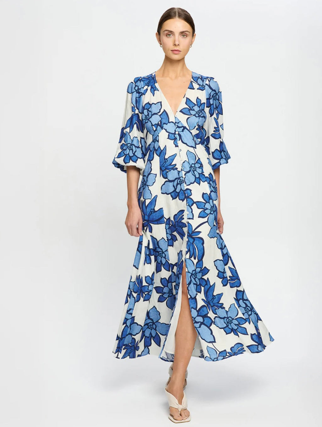 Blue-White Hand-Drawn Linen