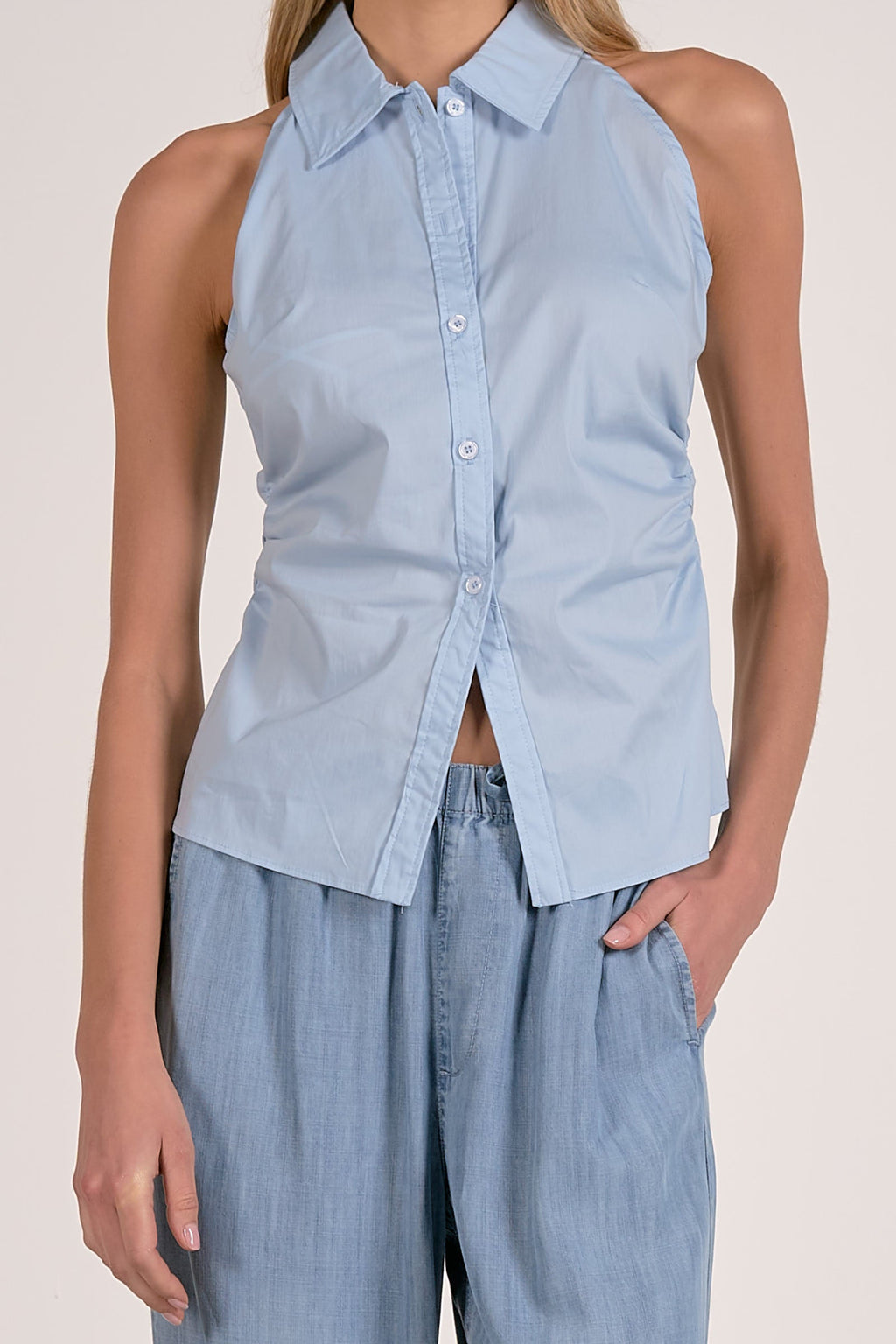 Structured-Collar Office-to-Weekend Tank