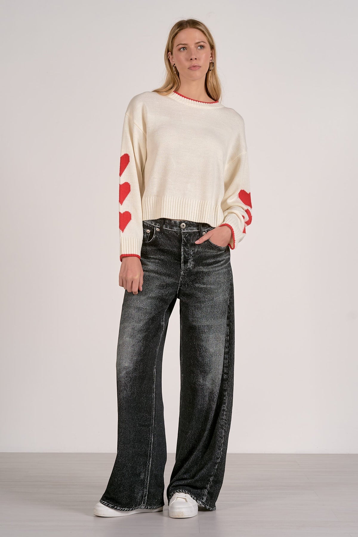 ‌Off White Heart Sleeve Sweater