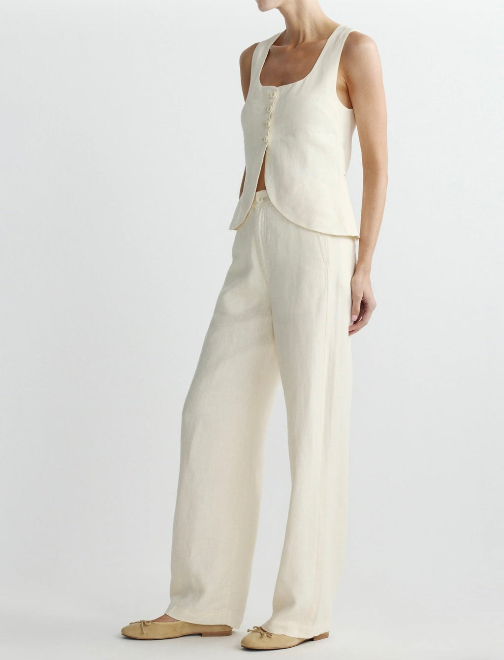 Cream-Hued Natural Fiber Wrinkle-Resistant Day-to-Night Trousers
