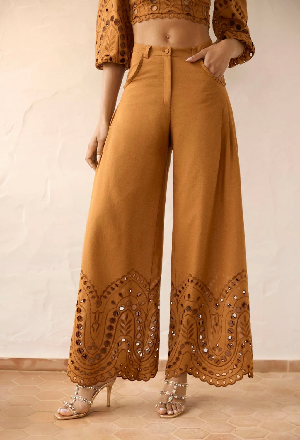 Brown Sealace Mid-Rise Wide-Leg Pleated Trousers