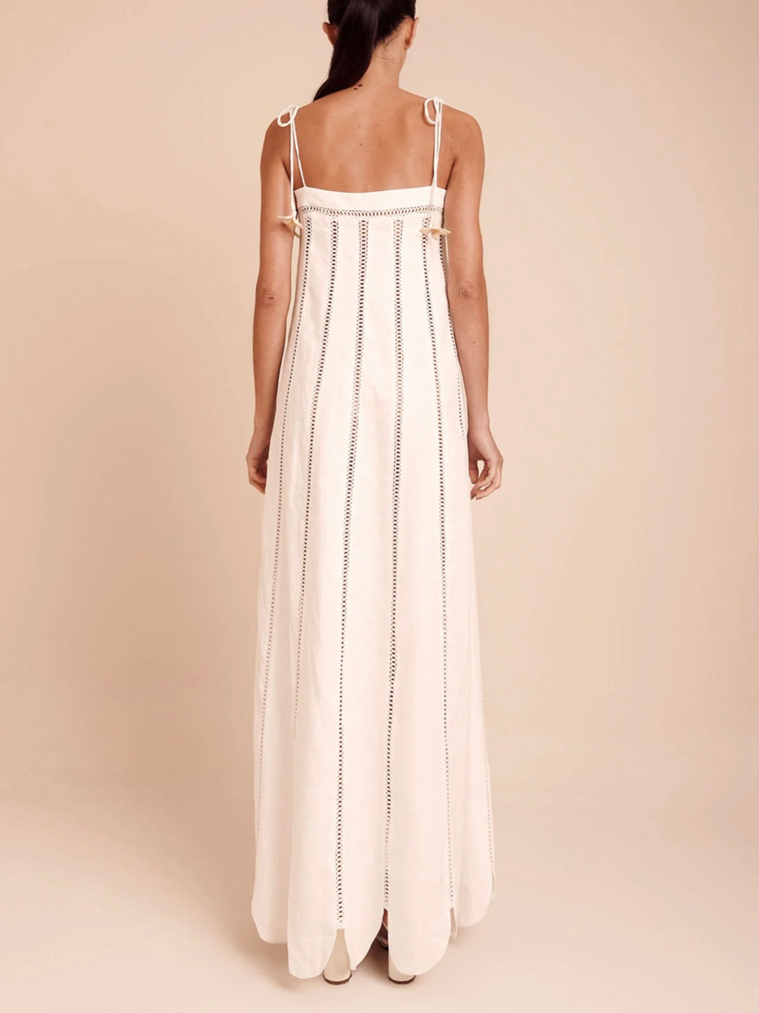 Ivory Linen Rhythm