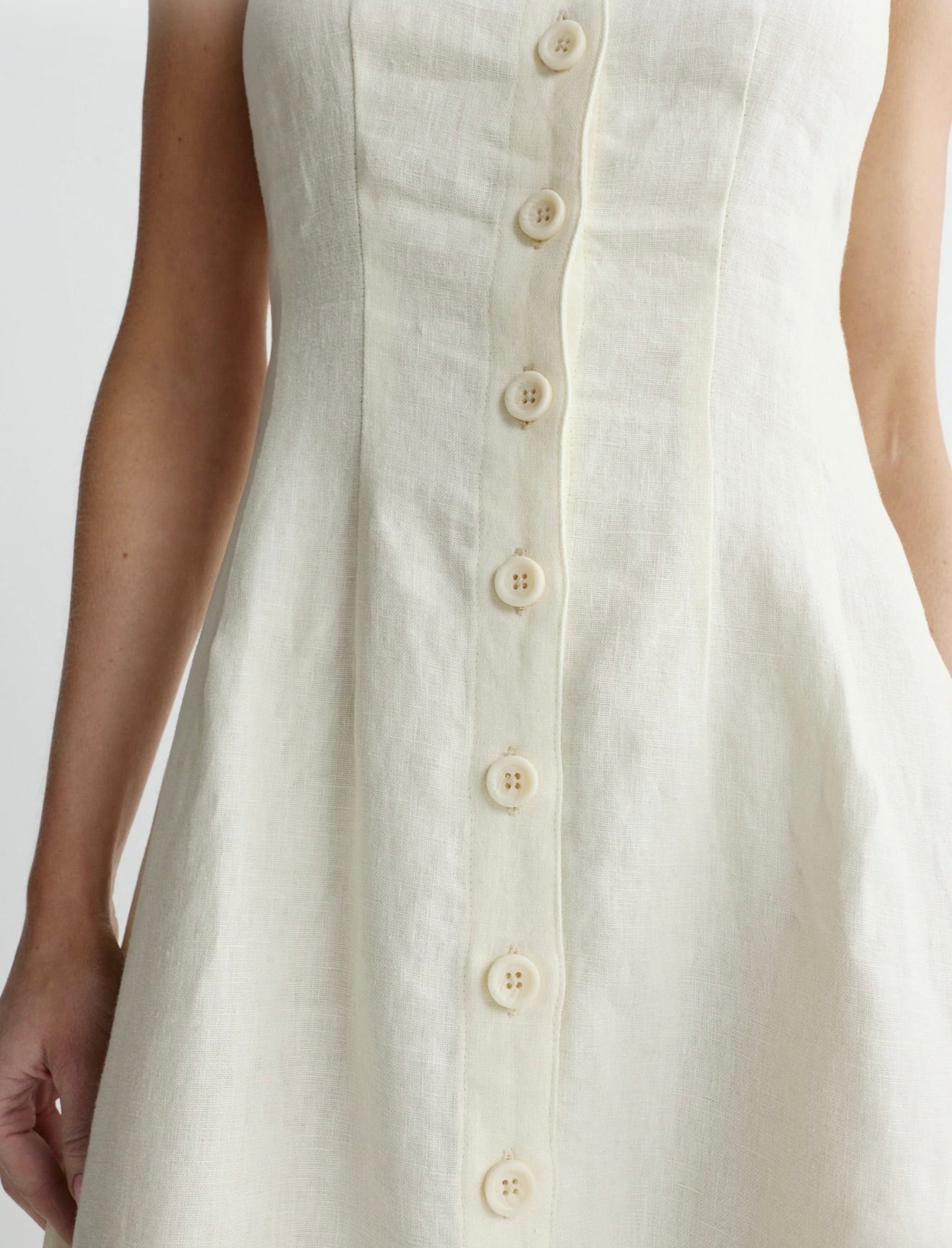 Crema Linen Button-Down
