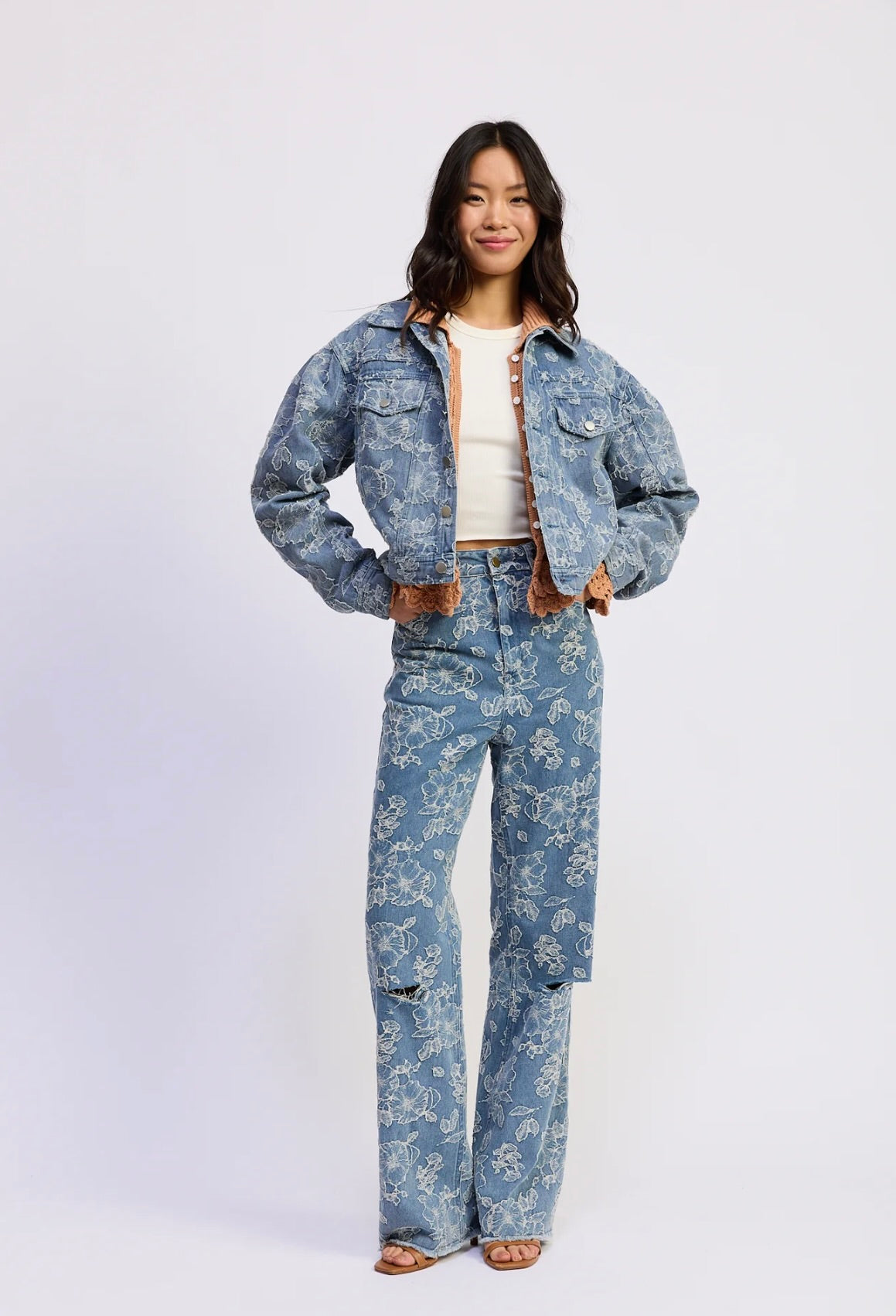 Medium Wash Floral Jacquard Crop