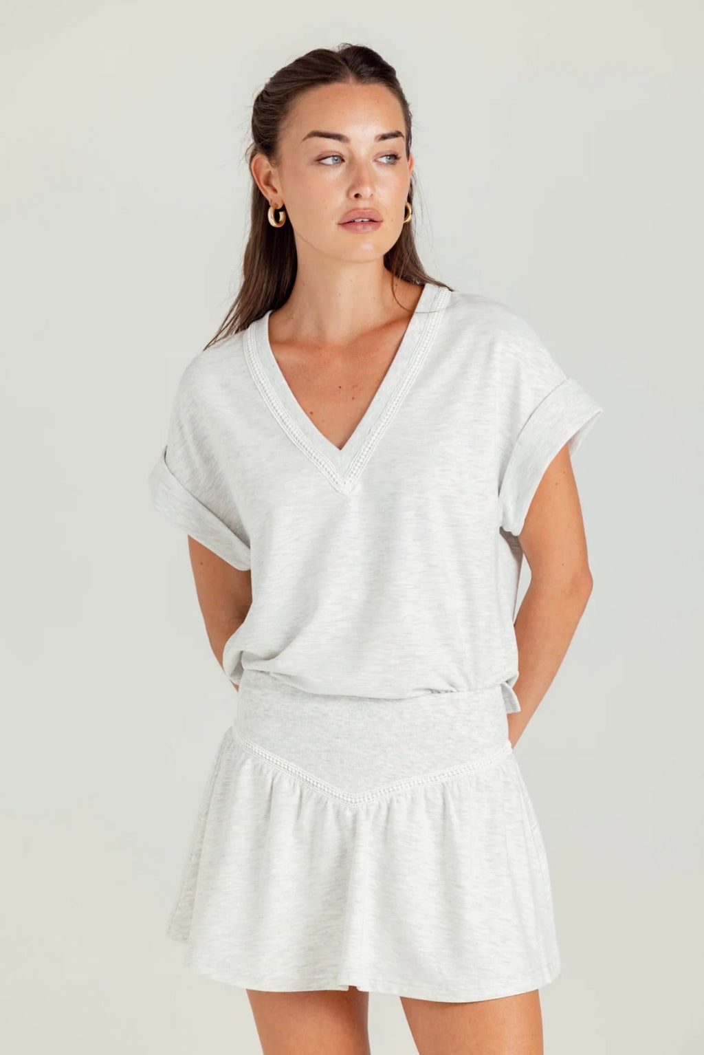 Light Heather Grey Mid-Rise Lace-Trim Pull-On Skirt