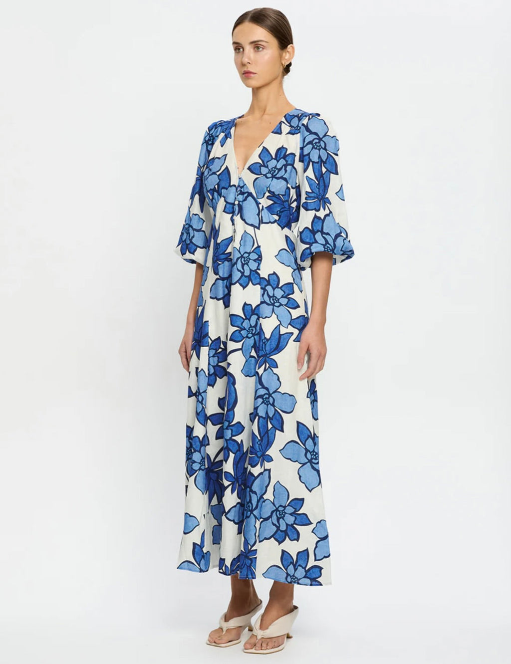 Blue-White Hand-Drawn Linen