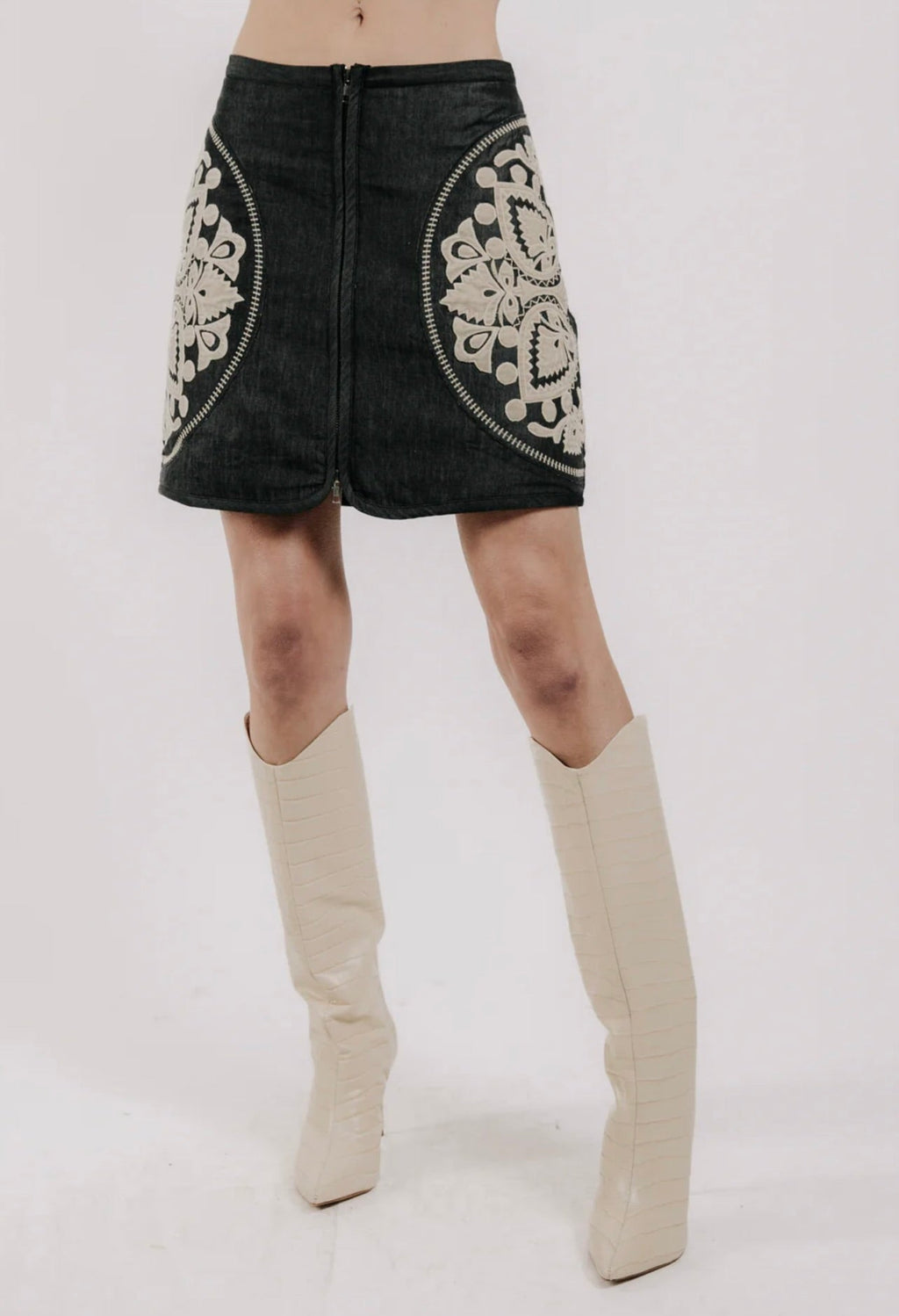 Day-to-Night Seamless Elegance Skirt